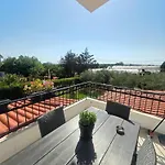 Armonia Seaside Lofts Apartment *
