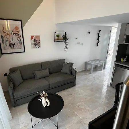 Armonia Seaside Lofts Marónia