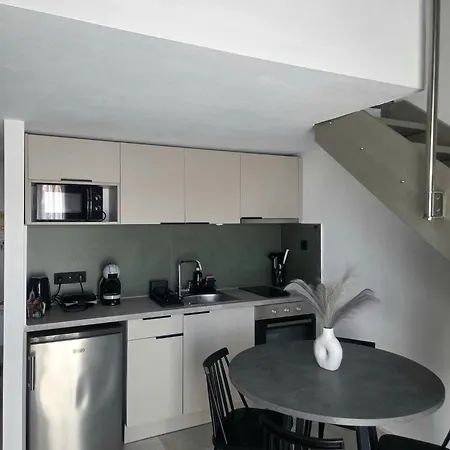 Armonia Seaside Lofts Daire Marónia