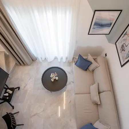 Armonia Seaside Lofts * Marónia