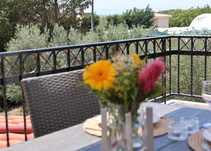 Armonia Seaside Lofts 아파트 Marónia