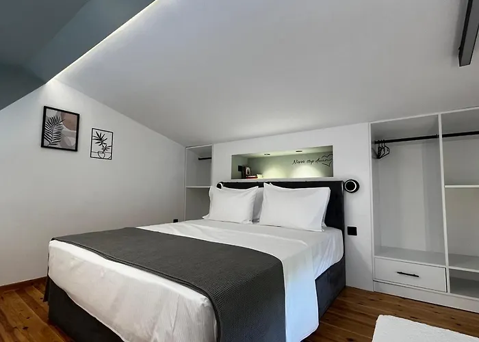 Armonia Seaside Lofts