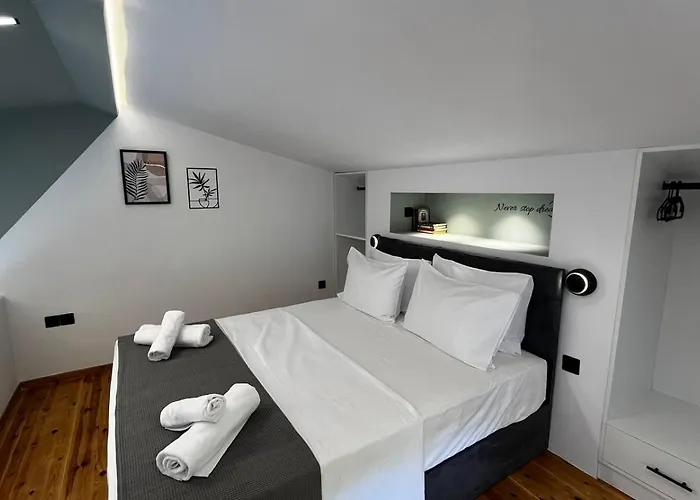 Armonia Seaside Lofts *