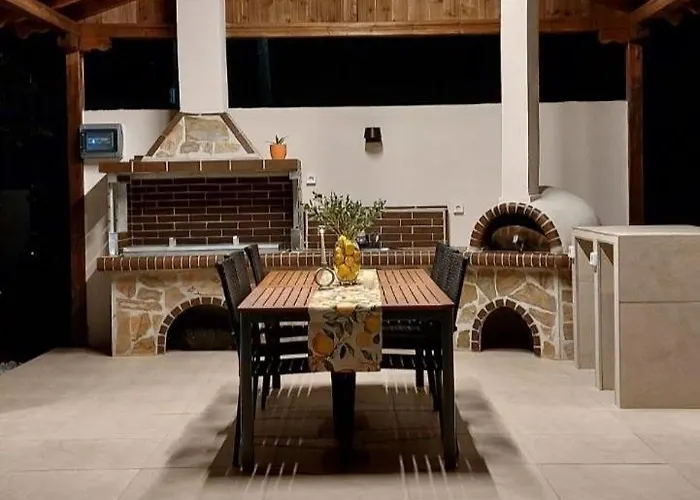 아파트 Armonia Seaside Lofts Marónia