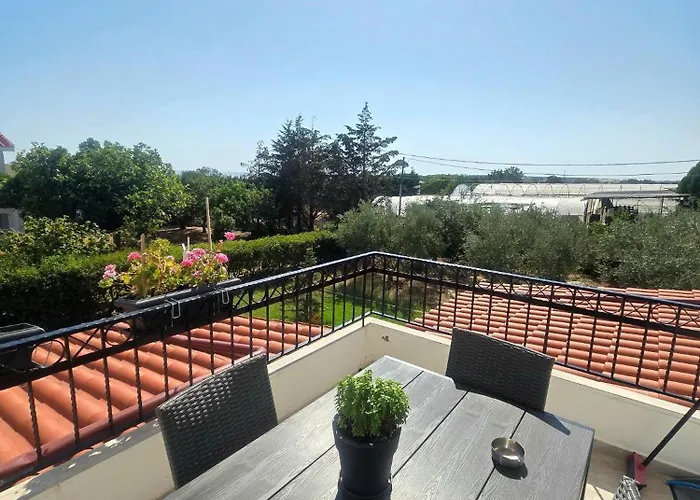 Armonia Seaside Lofts 아파트 *