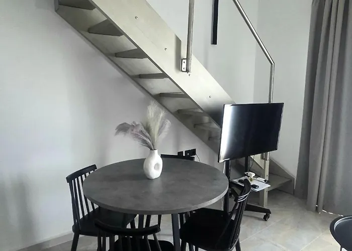 Armonia Seaside Lofts *